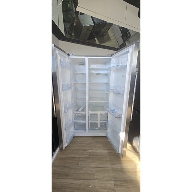 Bosch KAN93VIFPG/MG American Fridge Freezer