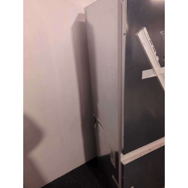 Bosch KIN86NSF0G/MG Serie|2 No Frost Fridge Freezer