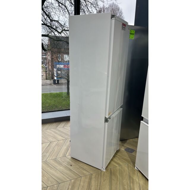 Caple RI7300//NEW 70/30 Inegrated Fridge Freezer