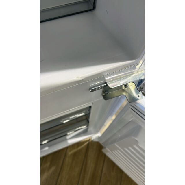 Caple RI7302/OG 70/30 Integrated Fridge Freezer