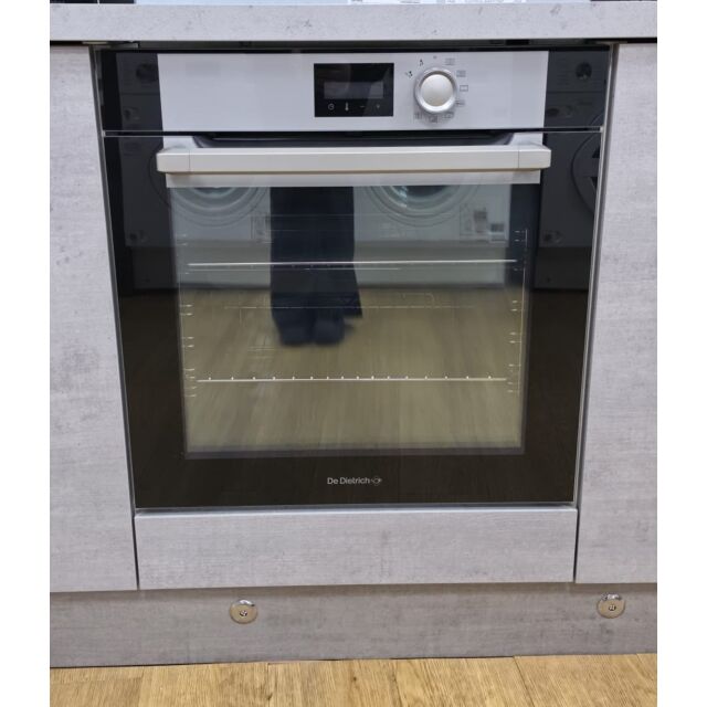 De Dietrich DOP7200BM Built In Multifunction Oven With Pyrolytic Function