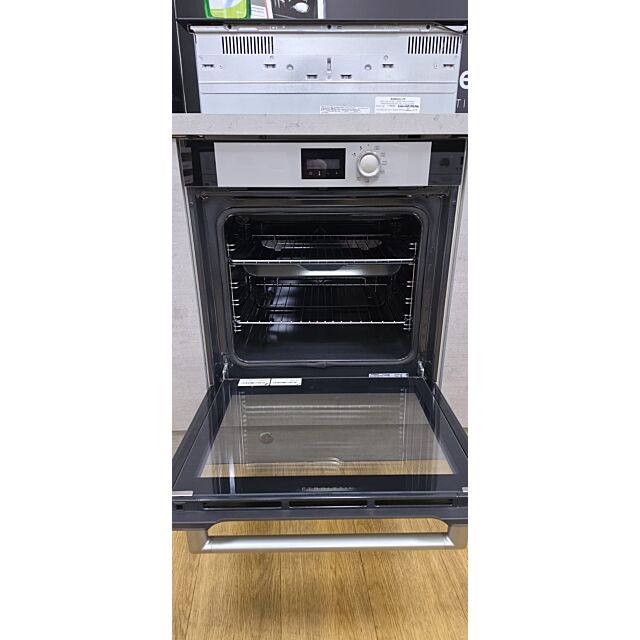 De Dietrich DOP7200BM Built In Multifunction Oven With Pyrolytic Function