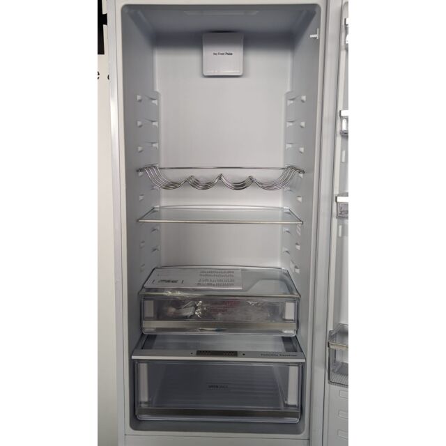 Hoover BHBF192FK/MG Integrated Fridge Freezer