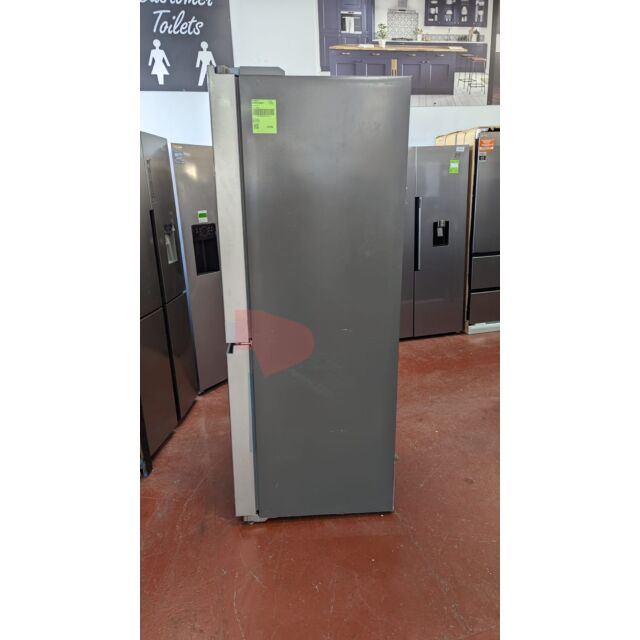 Hotpoint HQ9M2LUK/M American Style Fridge Freezer