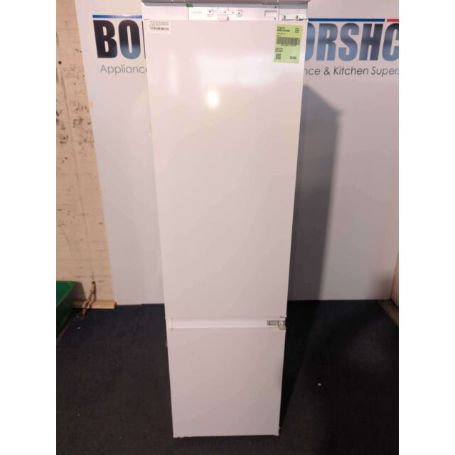 Hotpoint HTC20T321UK Frost Free Integrateded 70/30 Fridge Freezer