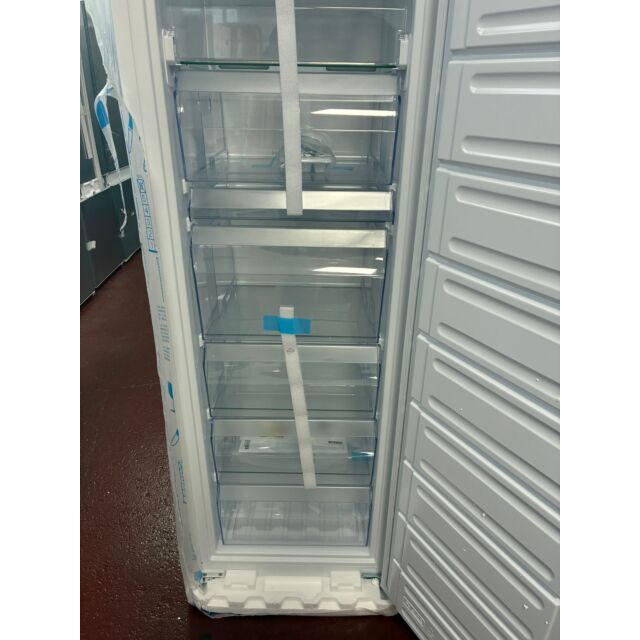 Hotpoint HTSD18F013H/R Integrated Tall Freezer