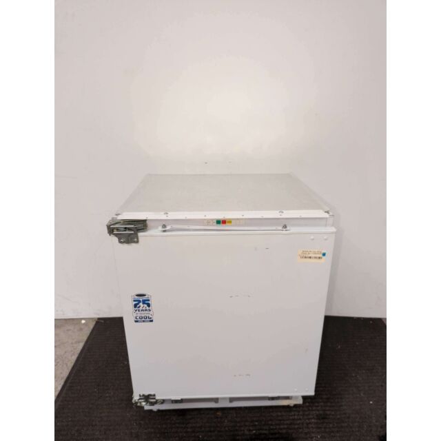 Ice King BU300/OG Built Under Freezer