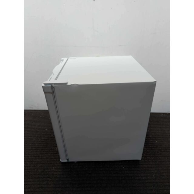 Ice King TT35WE/MG Table Top Freezer
