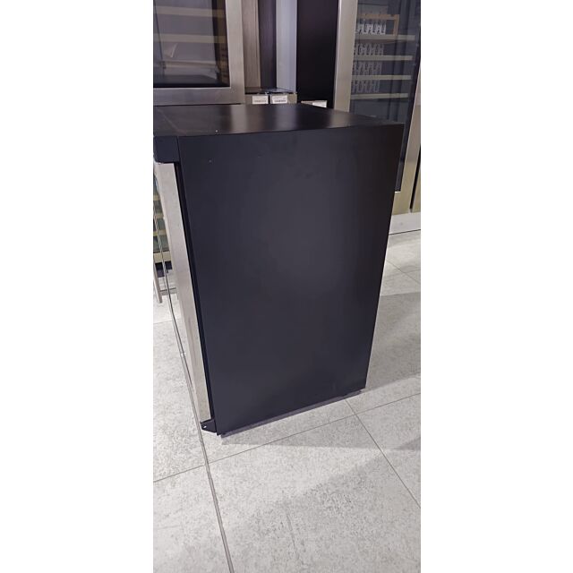 Polar CM359/OG//OG 54 Bottle Wine Cooler