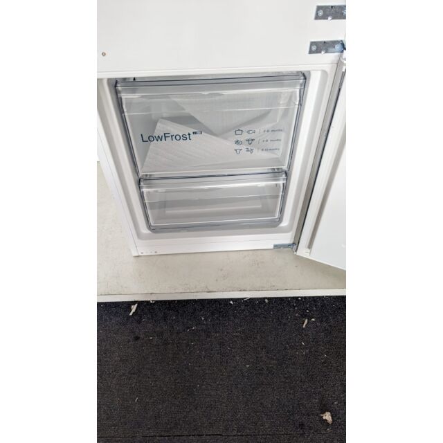 Siemens KI87VNSF0G/MG 70:30 Low Frost Fridge Freezer